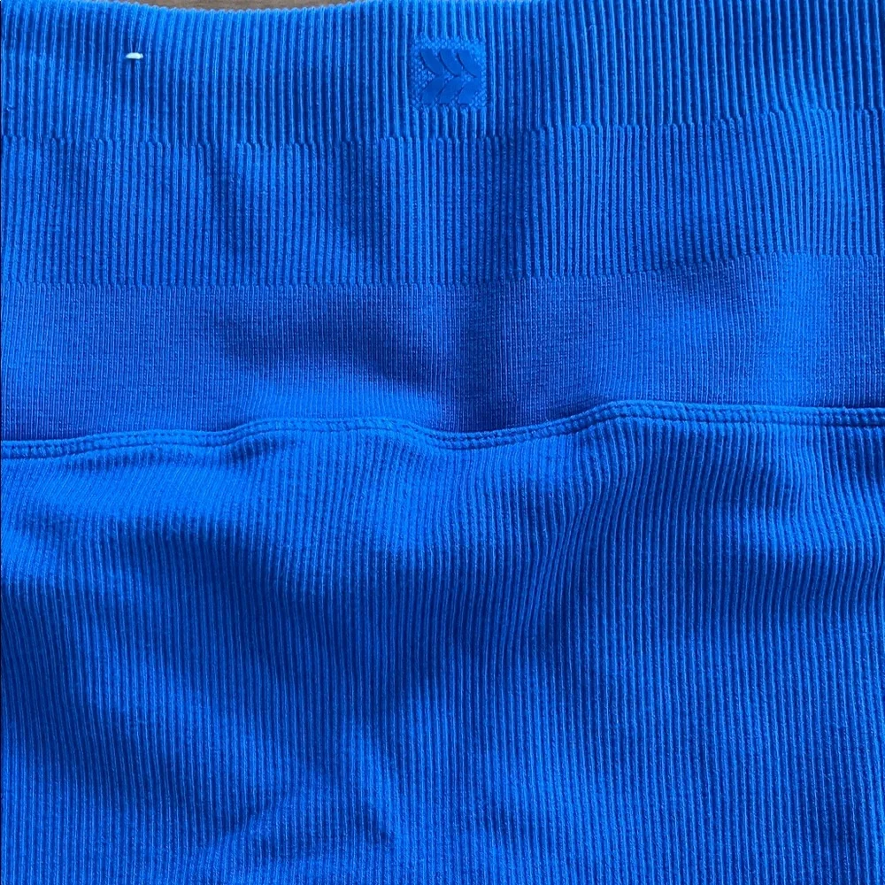 All in Motion Cobalt‎ Blue Ribbed 7/8 Leggings Small